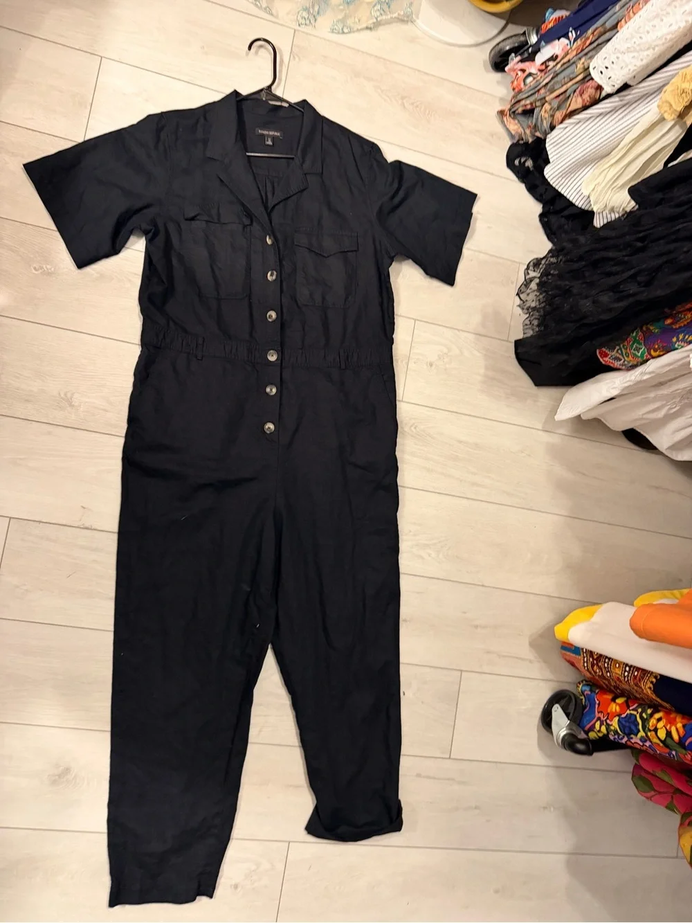 Banana Republic Black Linen Short-Sleeve Button-Front Jumpsuit 16T